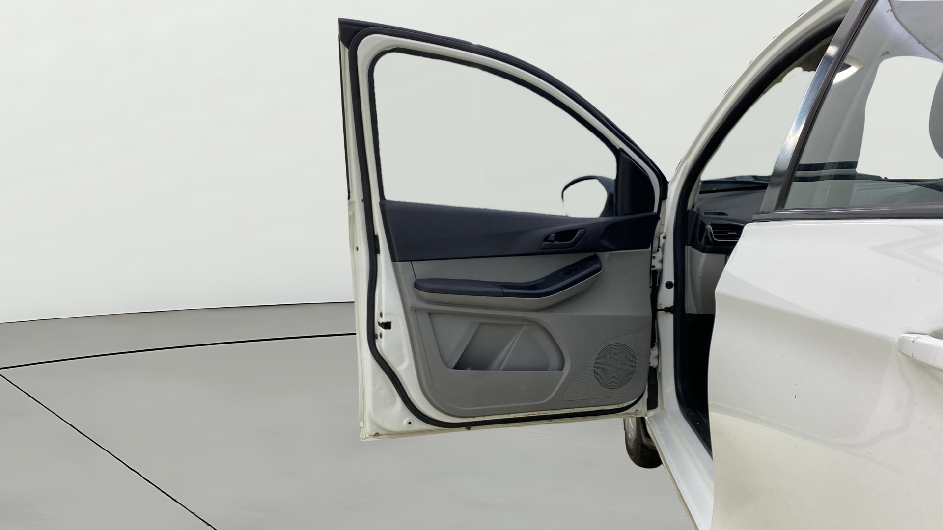 Used 2022 Tata Tiago Used 2022 Tata Tiago