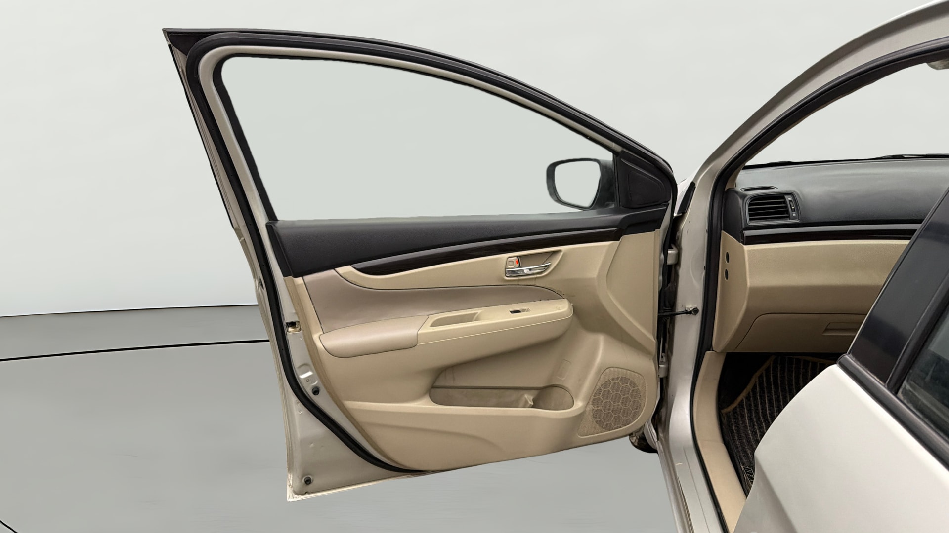 View 2018 Maruti Suzuki 1000 Base Variant Image 31 Used 2018 Maruti Suzuki 1000 Base Variant Image 31