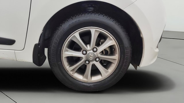 View Hyundai Grand i10 Image 41 Used Hyundai Grand i10 Image 41