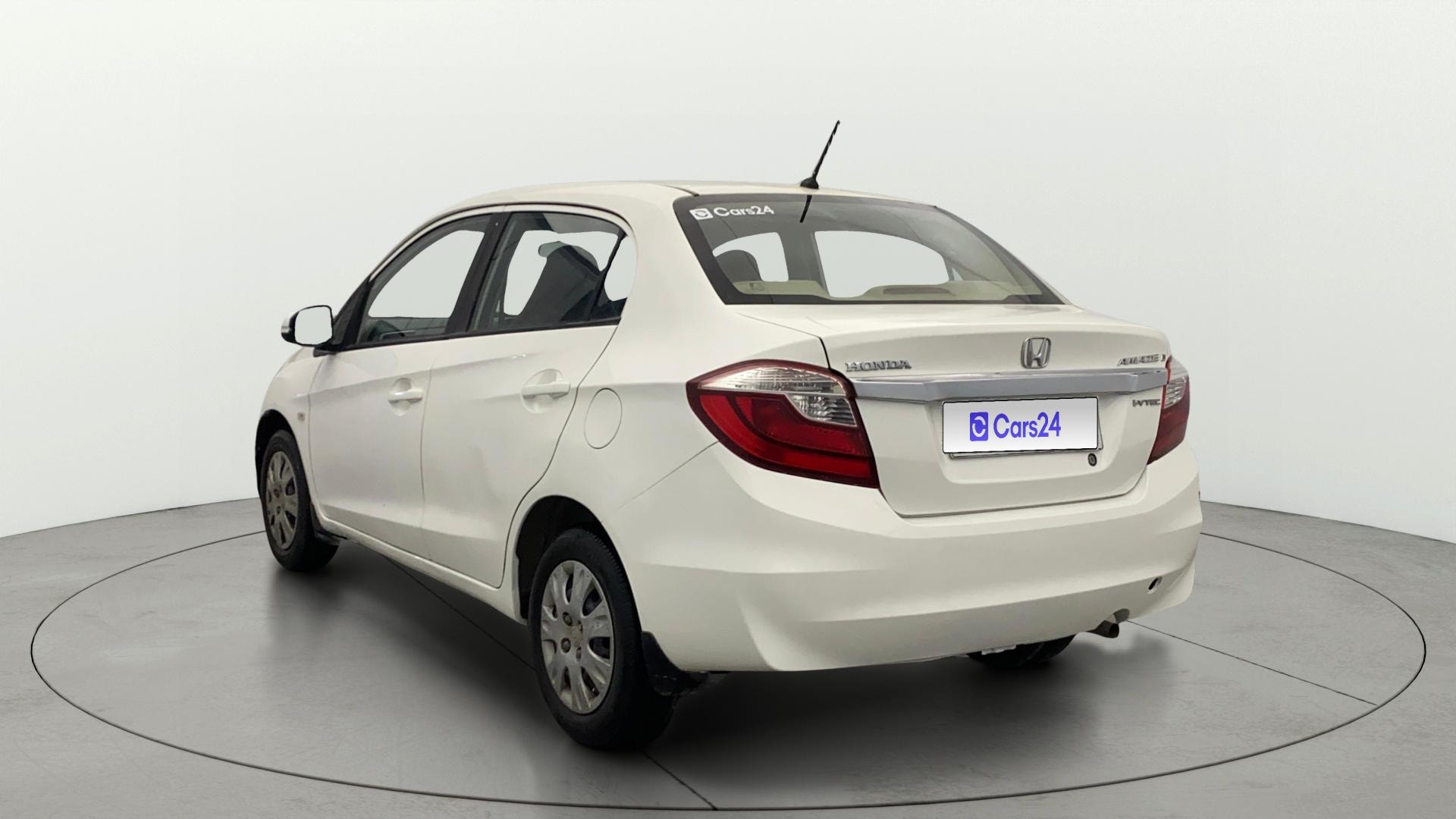 View 2016 Honda Amaze E MT Petrol BS IV Image 2 Used 2016 Honda Amaze E MT Petrol BS IV Image 2