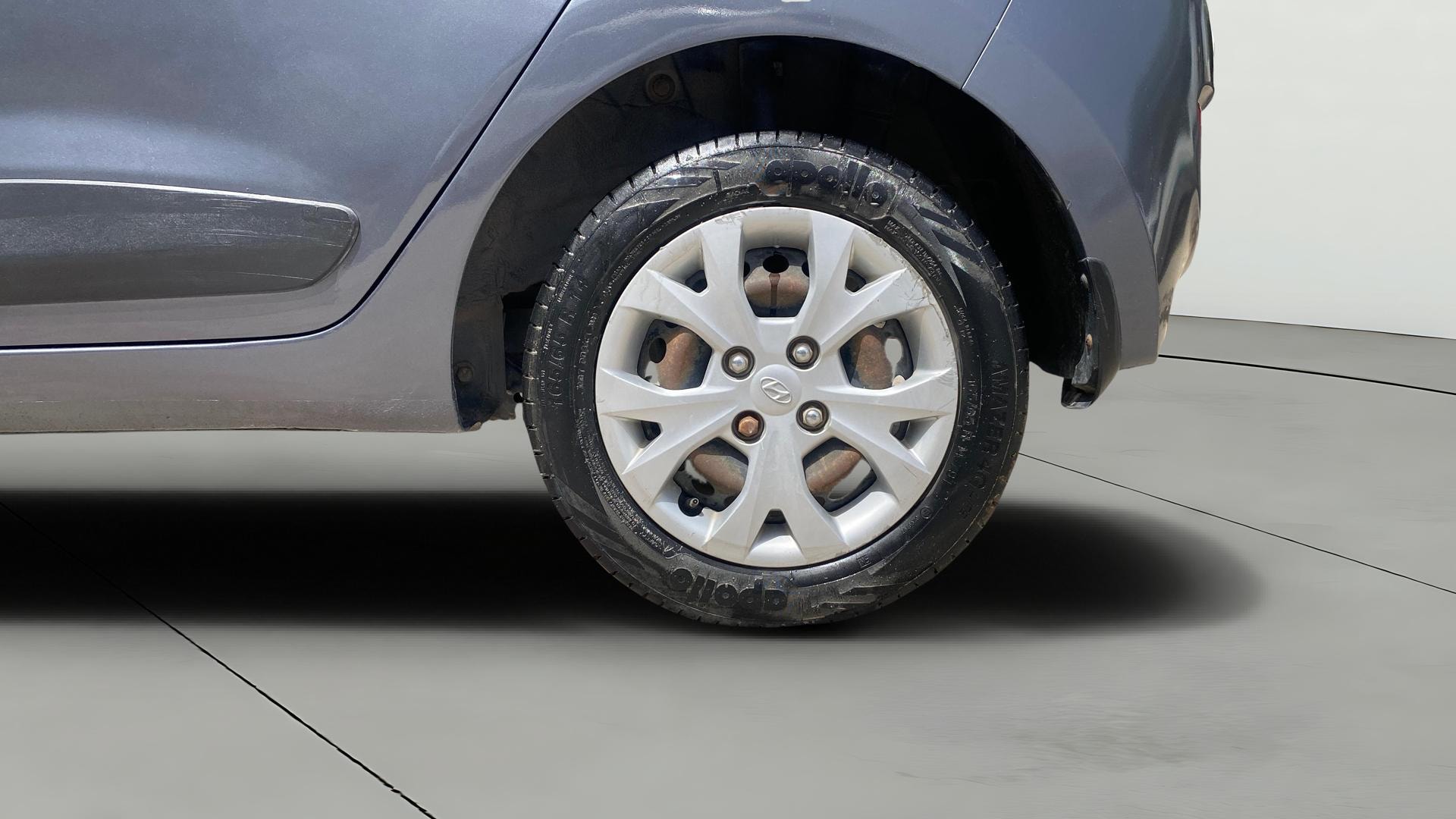 View 2016 Hyundai Grand i10 Sportz 1.2 Kappa Image 11 Used 2016 Hyundai Grand i10 Sportz 1.2 Kappa Image 11