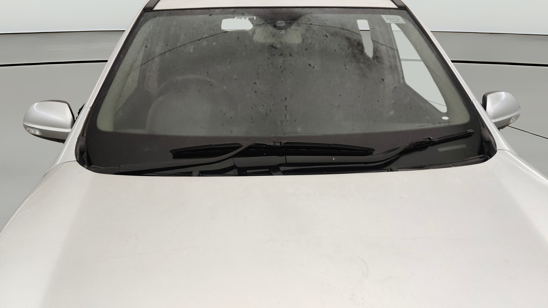 View 2015 Mahindra XUV500 W10 FWD Image 39 Used 2015 Mahindra XUV500 W10 FWD Image 39