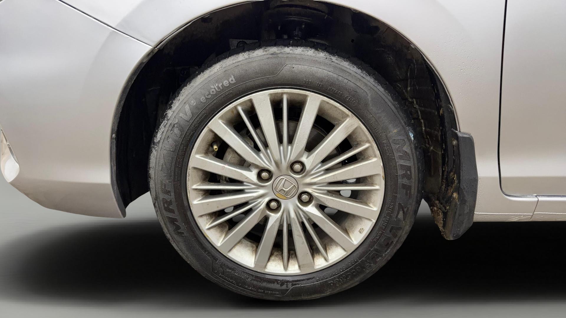 View 2021 Honda City ZX MT Diesel Anniversary Edition Image 29 Used 2021 Honda City ZX MT Diesel Anniversary Edition Image 29