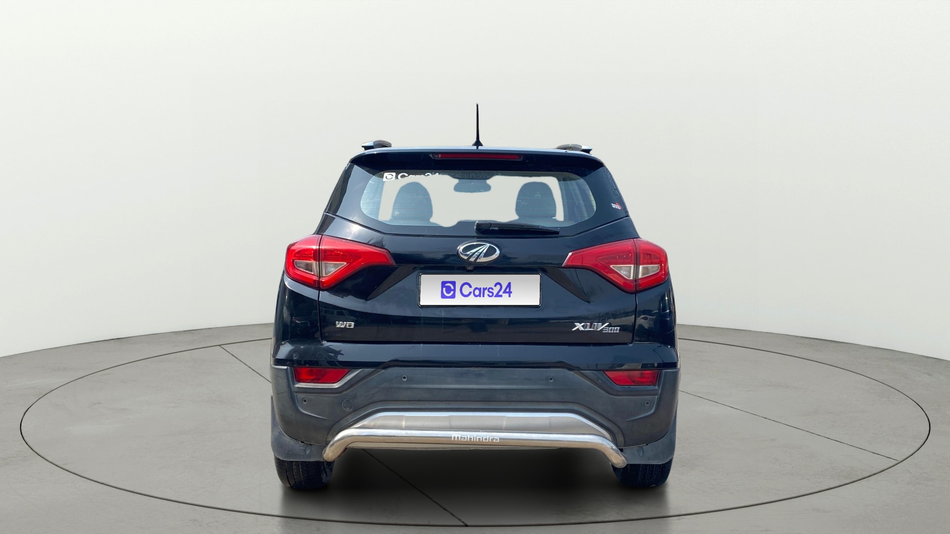 View 2019 Mahindra XUV300 W4 Petrol BS IV Image 42 Used 2019 Mahindra XUV300 W4 Petrol BS IV Image 42