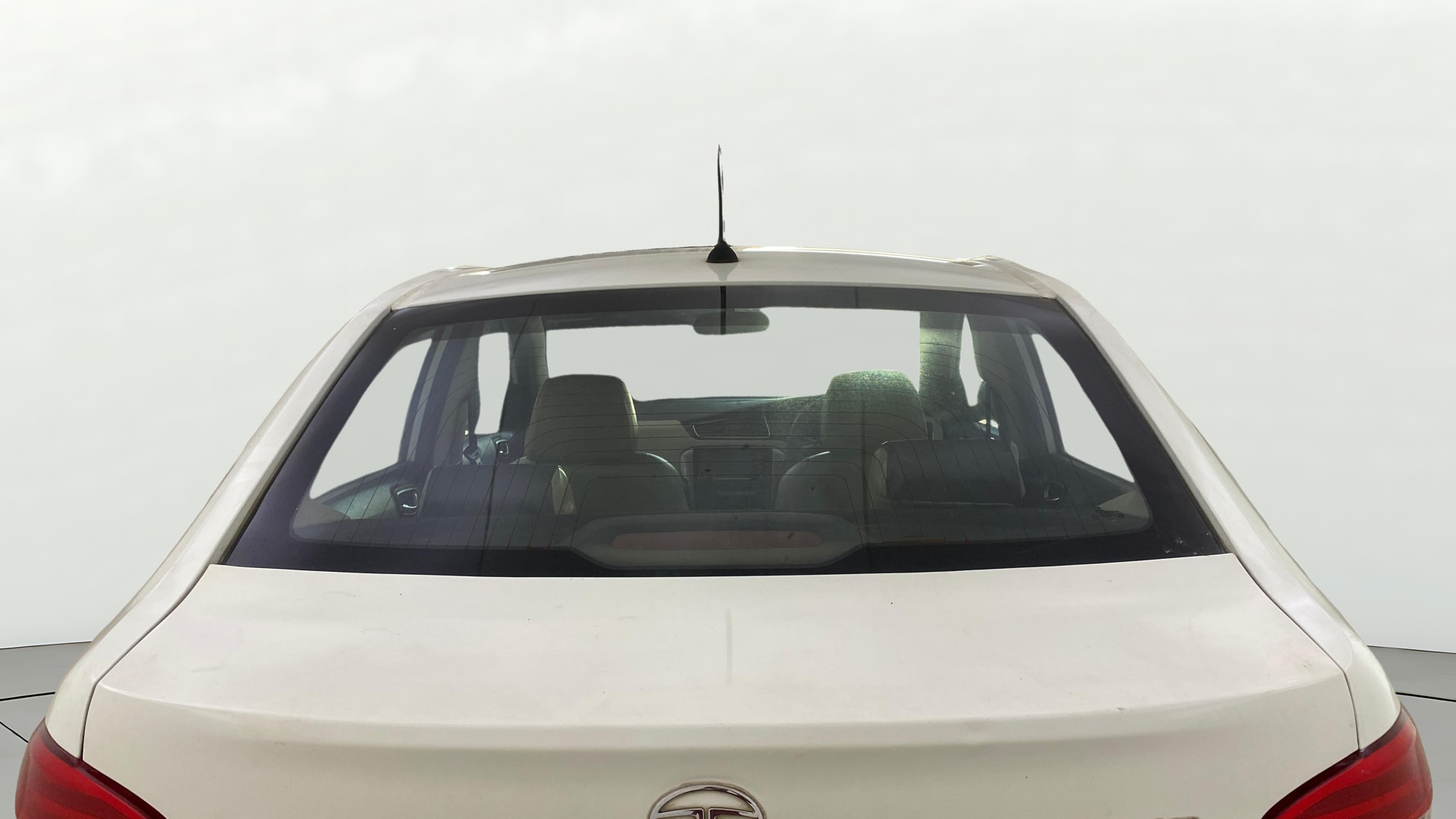 View 2014 Tata Zest XT Petrol Image 4 Used 2014 Tata Zest XT Petrol Image 4