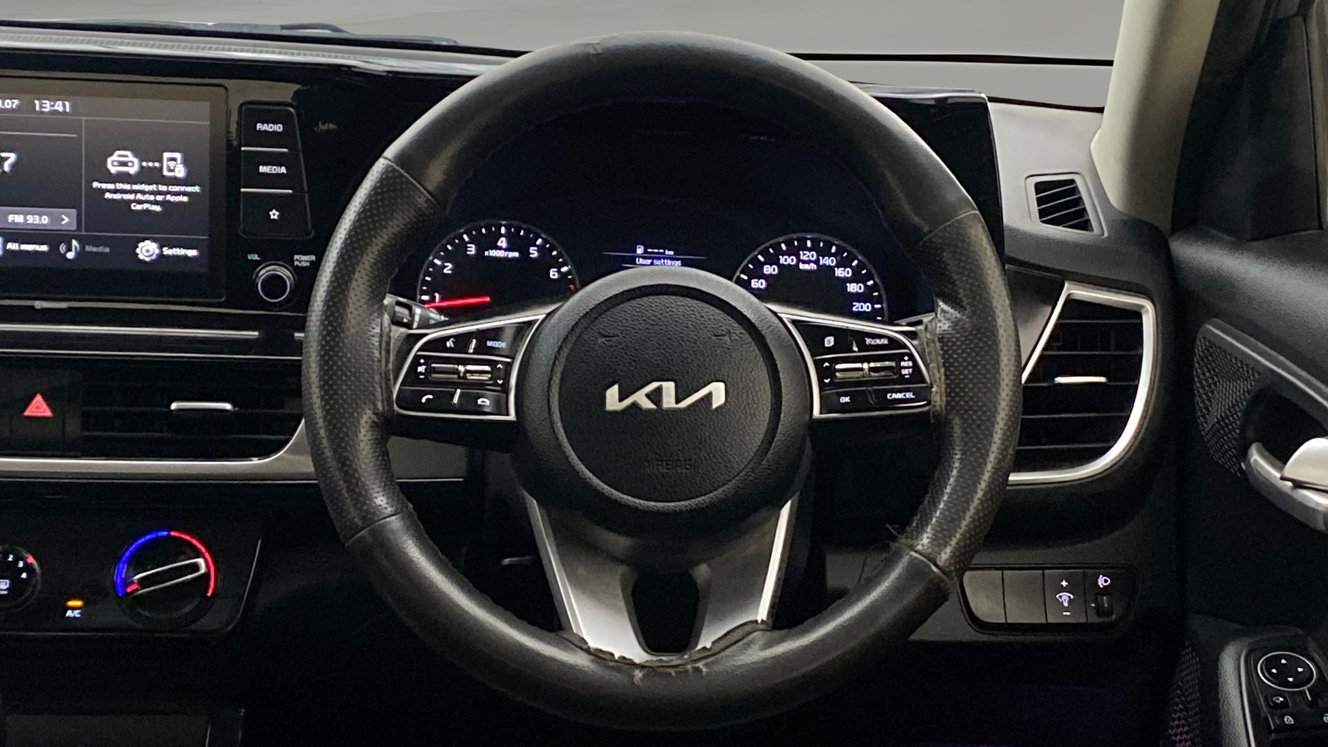 View 2021 Kia Seltos Smartstream G1.5 6MT HTK Plus Image 21 Used 2021 Kia Seltos Smartstream G1.5 6MT HTK Plus Image 21