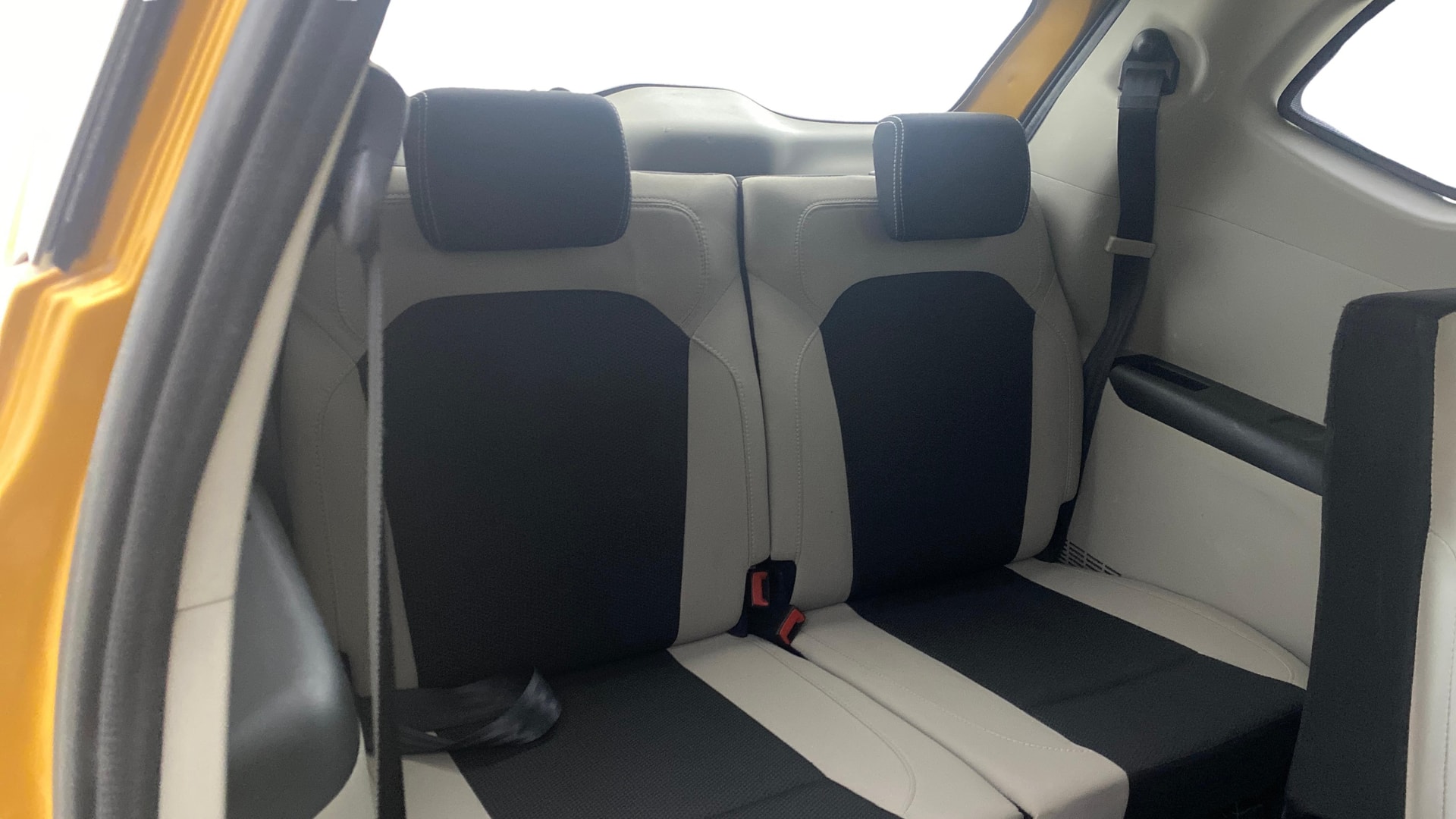 Used 2020 Renault Triber Used 2020 Renault Triber