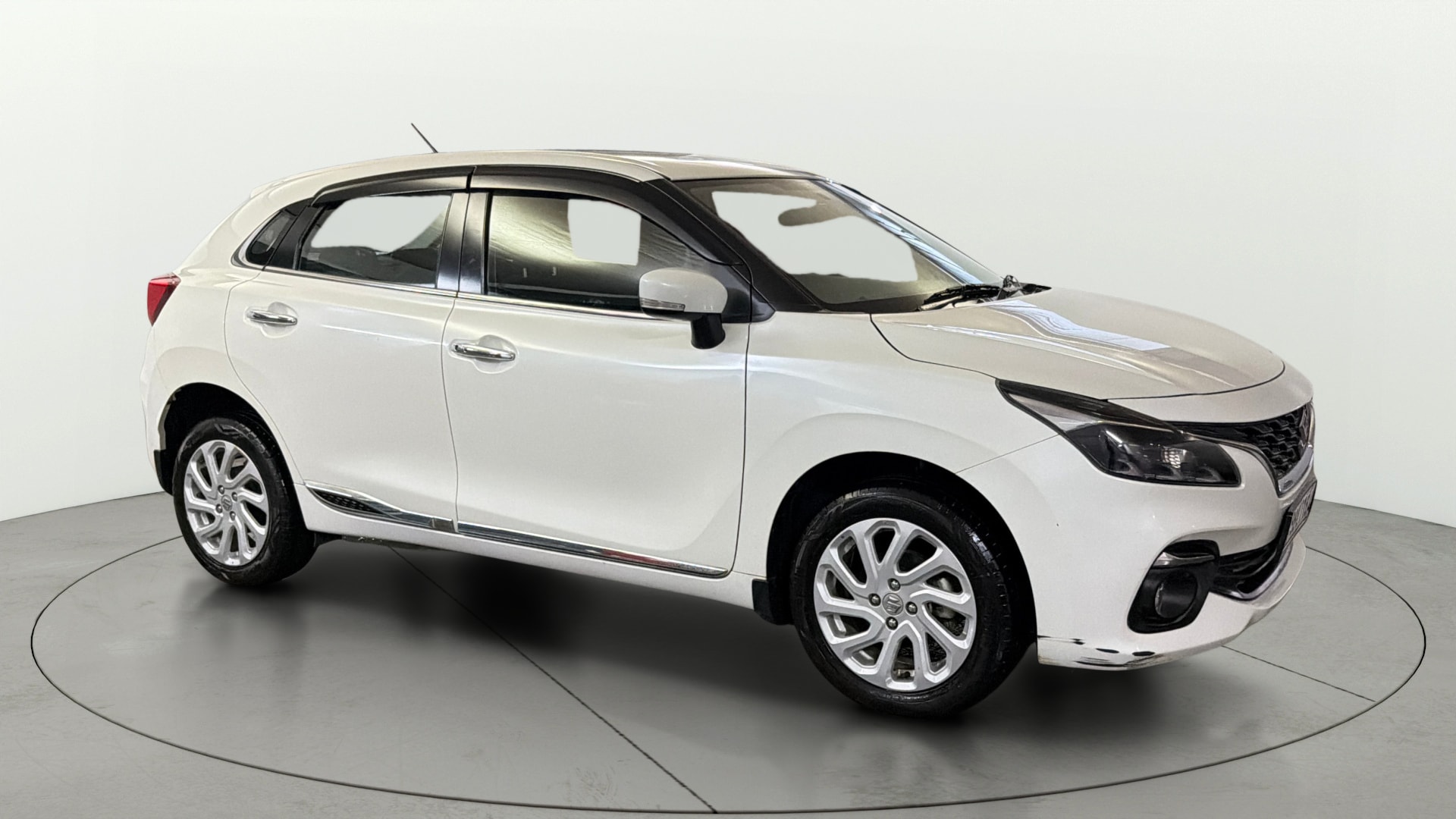 View 2023 Maruti Suzuki 1000 Base Variant Image 22 Used 2023 Maruti Suzuki 1000 Base Variant Image 22