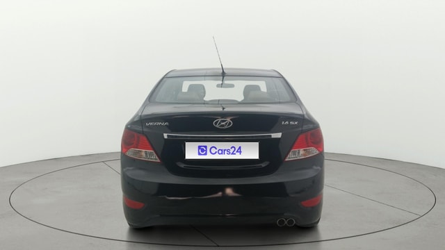 View Hyundai Fluidic Verna Image 40 Used Hyundai Fluidic Verna Image 40