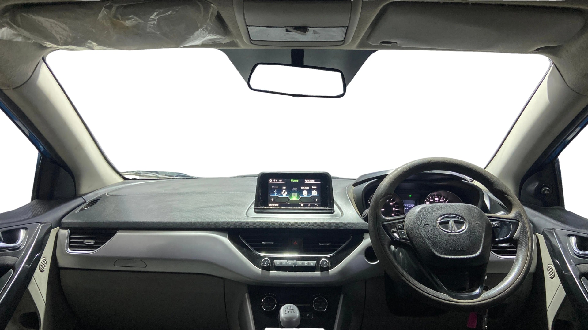 View 2019 Tata Nexon Revotorq XT Image 15 Used 2019 Tata Nexon Revotorq XT Image 15