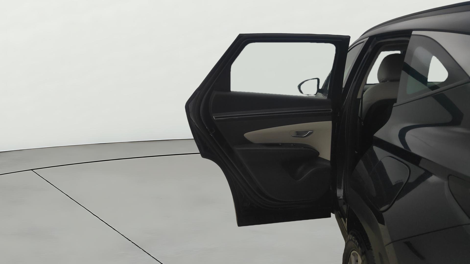 View 2024 Hyundai Tucson Signature 2.0 AT Petrol Image 23 Used 2024 Hyundai Tucson Signature 2.0 AT Petrol Image 23