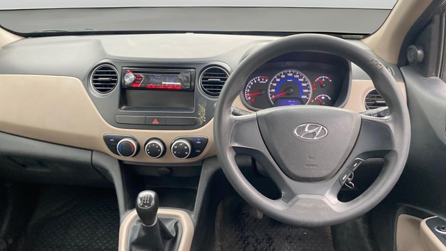 View Hyundai Grand i10 Image 20 Used Hyundai Grand i10 Image 20