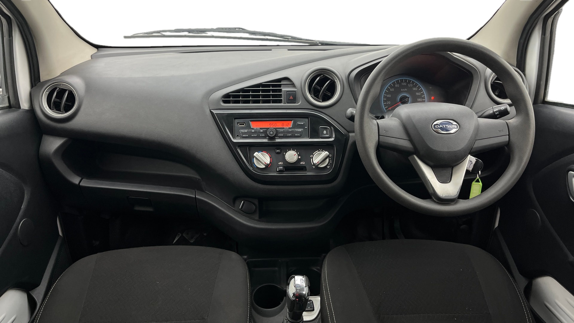 View 2018 Datsun Redi GO T (O) 1.0L AMT BS IV Image 15 Used 2018 Datsun Redi GO T (O) 1.0L AMT BS IV Image 15