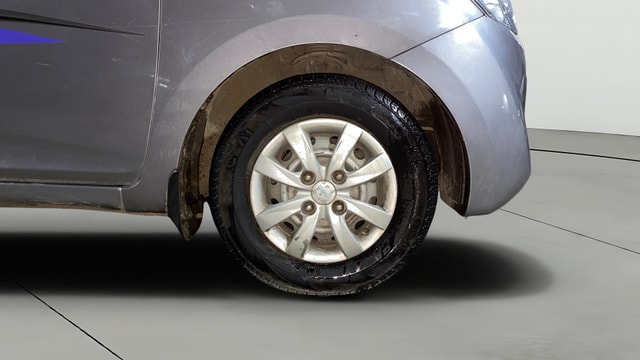 View Hyundai EON Image 39 Used Hyundai EON Image 39