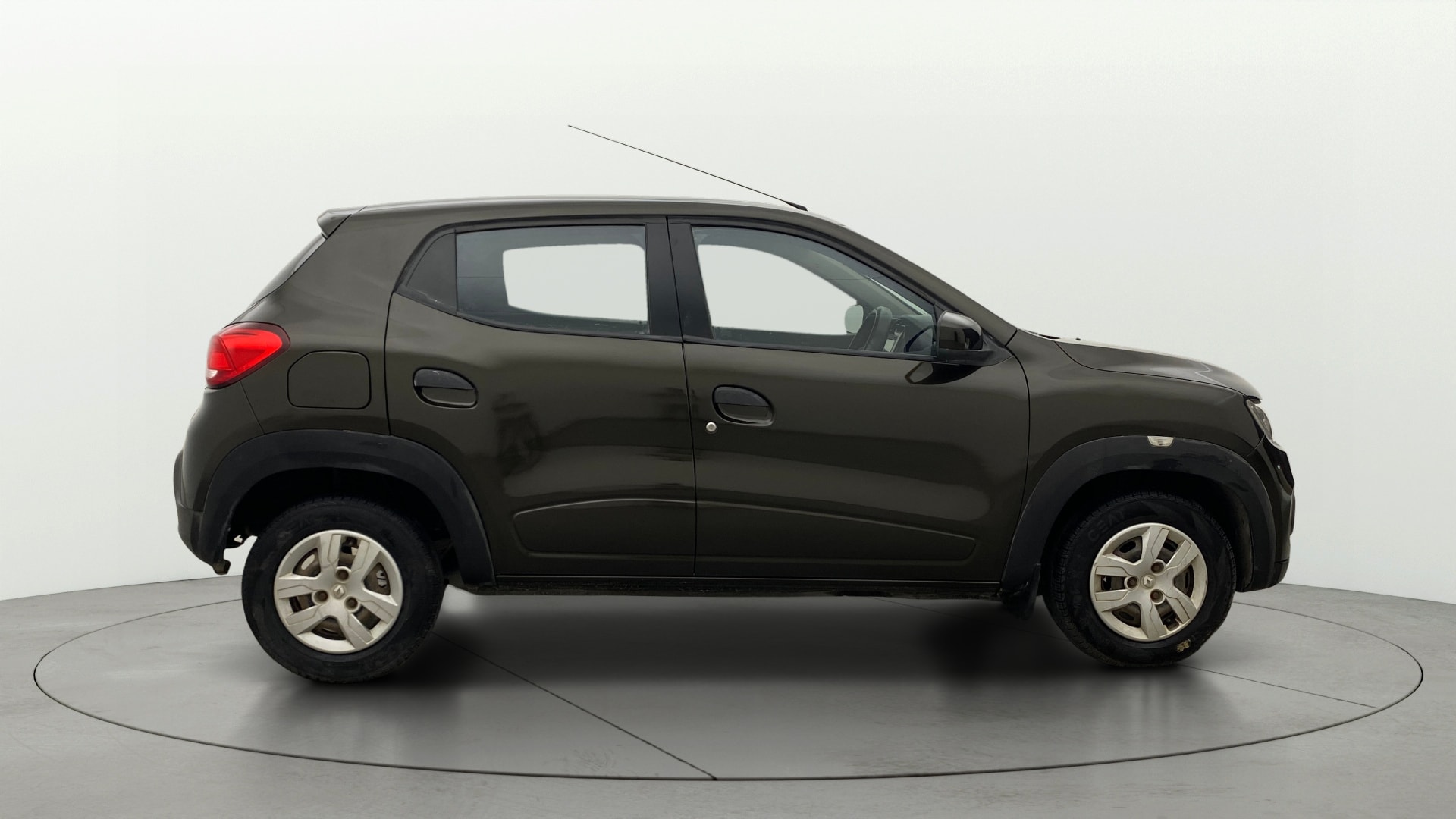 View 2016 Renault Kwid RXT 1.0 Image 8 Used 2016 Renault Kwid RXT 1.0 Image 8