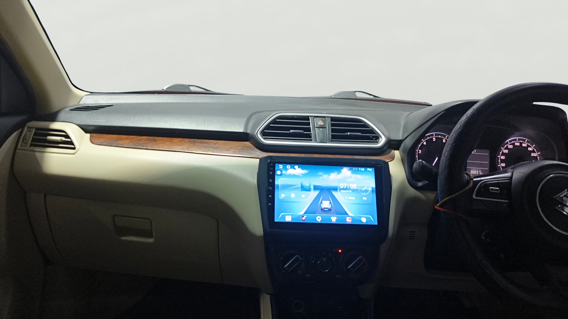 View 2020 Maruti Suzuki 1000 Base Variant Image 17 Used 2020 Maruti Suzuki 1000 Base Variant Image 17