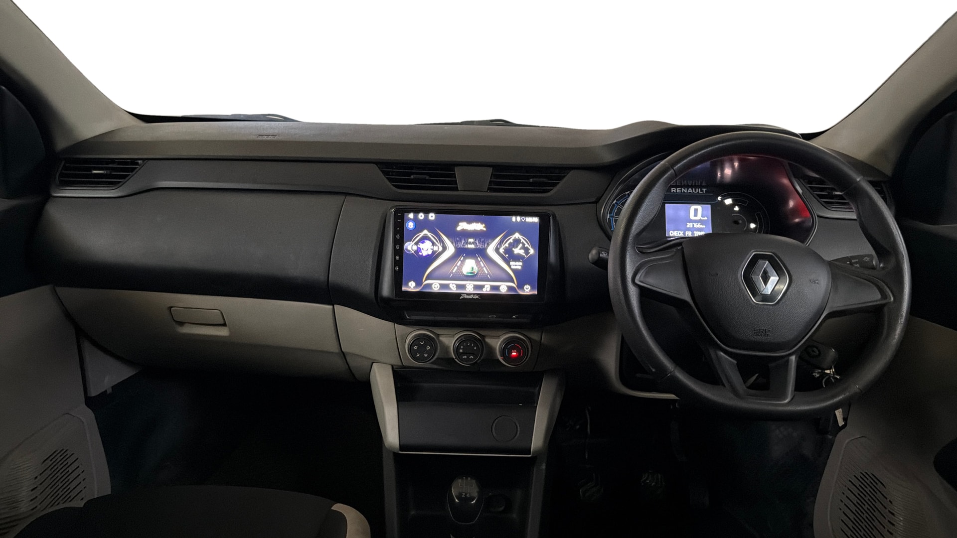 View 2023 Renault Triber RXE Image 16 Used 2023 Renault Triber RXE Image 16