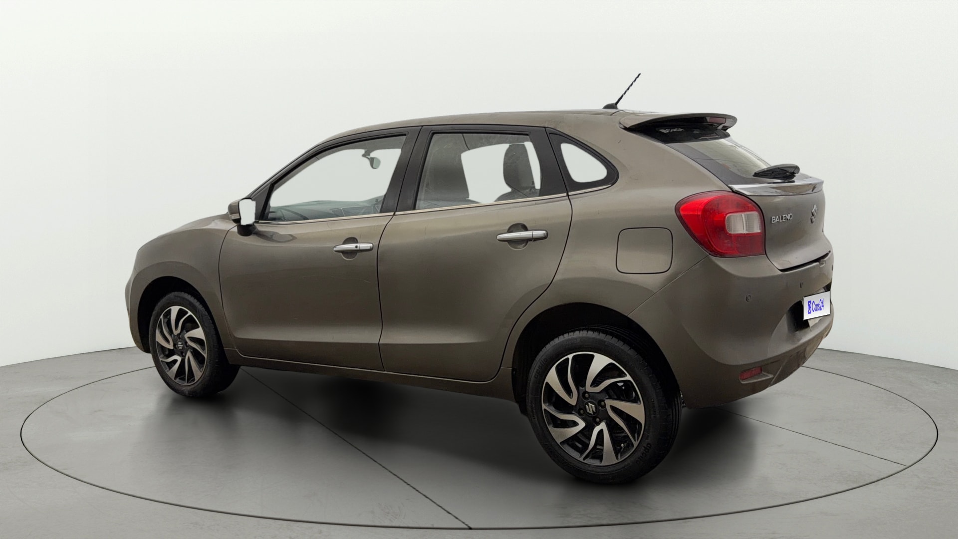 View 2019 Maruti Suzuki 1000 Base Variant Image 2 Used 2019 Maruti Suzuki 1000 Base Variant Image 2