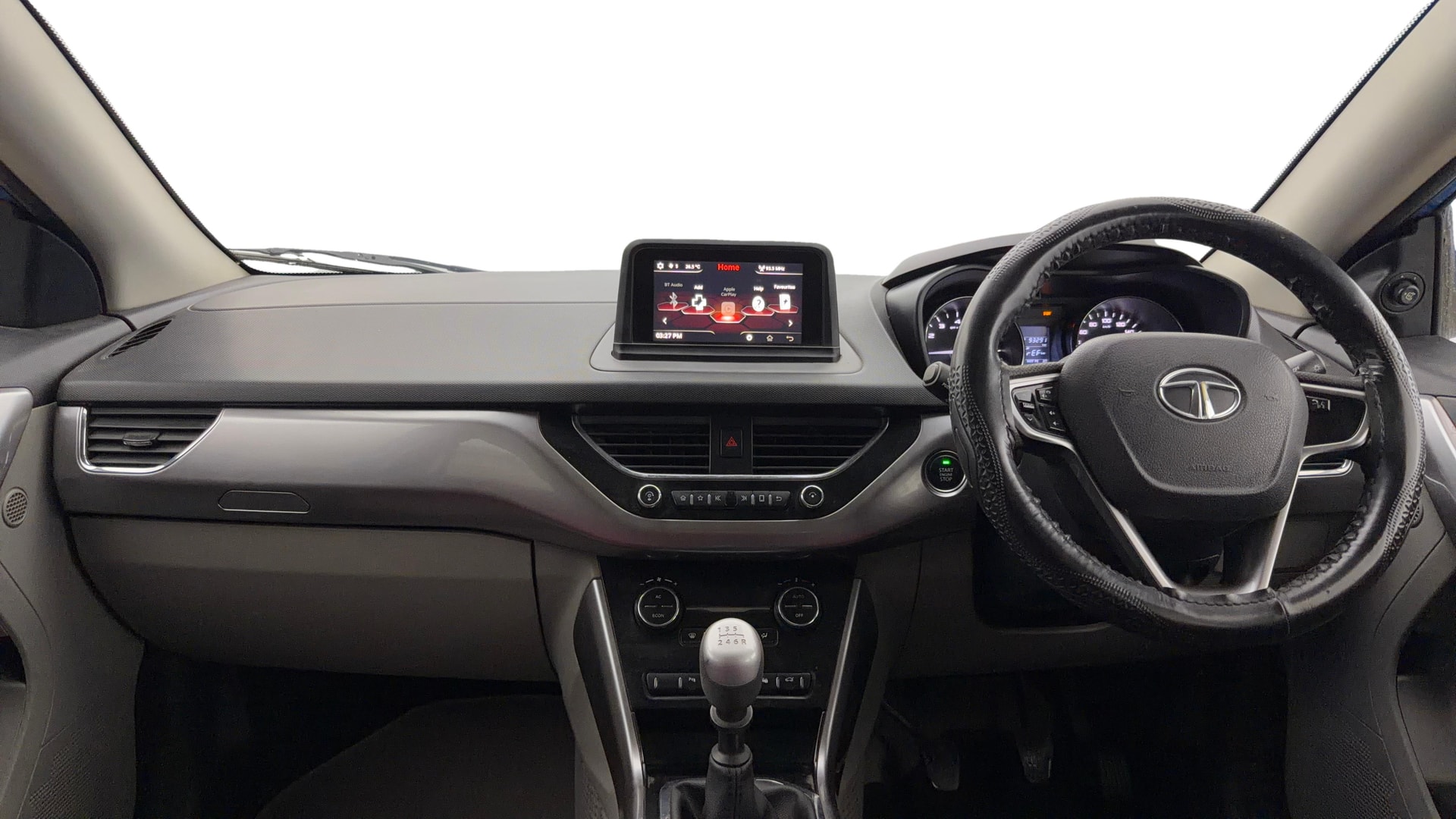 View 2018 Tata Nexon Revotron XE Image 15 Used 2018 Tata Nexon Revotron XE Image 15