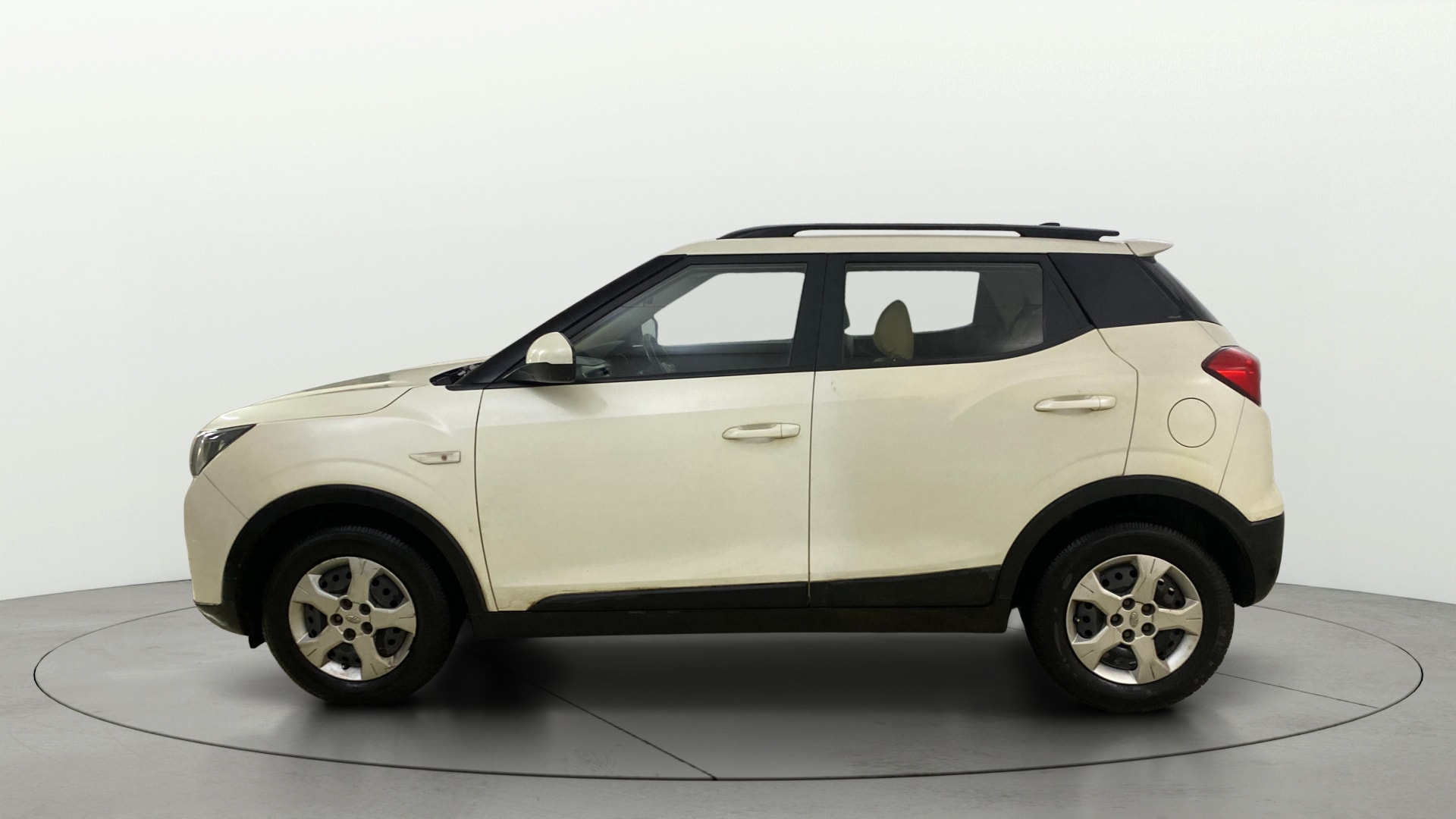 Used 2019 Mahindra XUV300 Used 2019 Mahindra XUV300