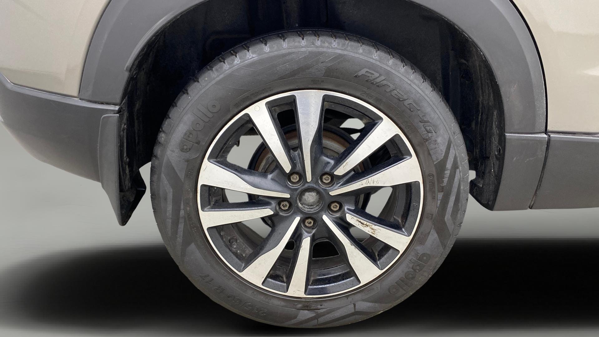 Used 2019 Nissan Kicks Used 2019 Nissan Kicks