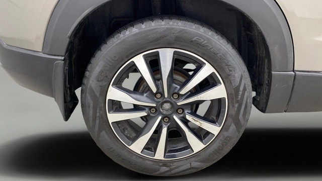View Nissan Kicks Image 24 Used Nissan Kicks Image 24