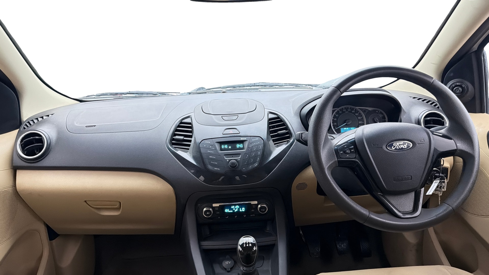 View 2017 Ford Figo Aspire 1.2P Ambiente MT BS IV Image 15 Used 2017 Ford Figo Aspire 1.2P Ambiente MT BS IV Image 15