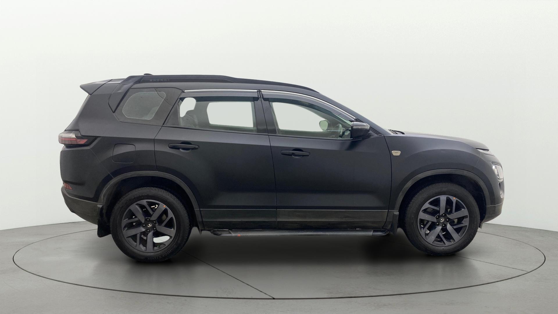 Used 2022 Tata Safari Used 2022 Tata Safari