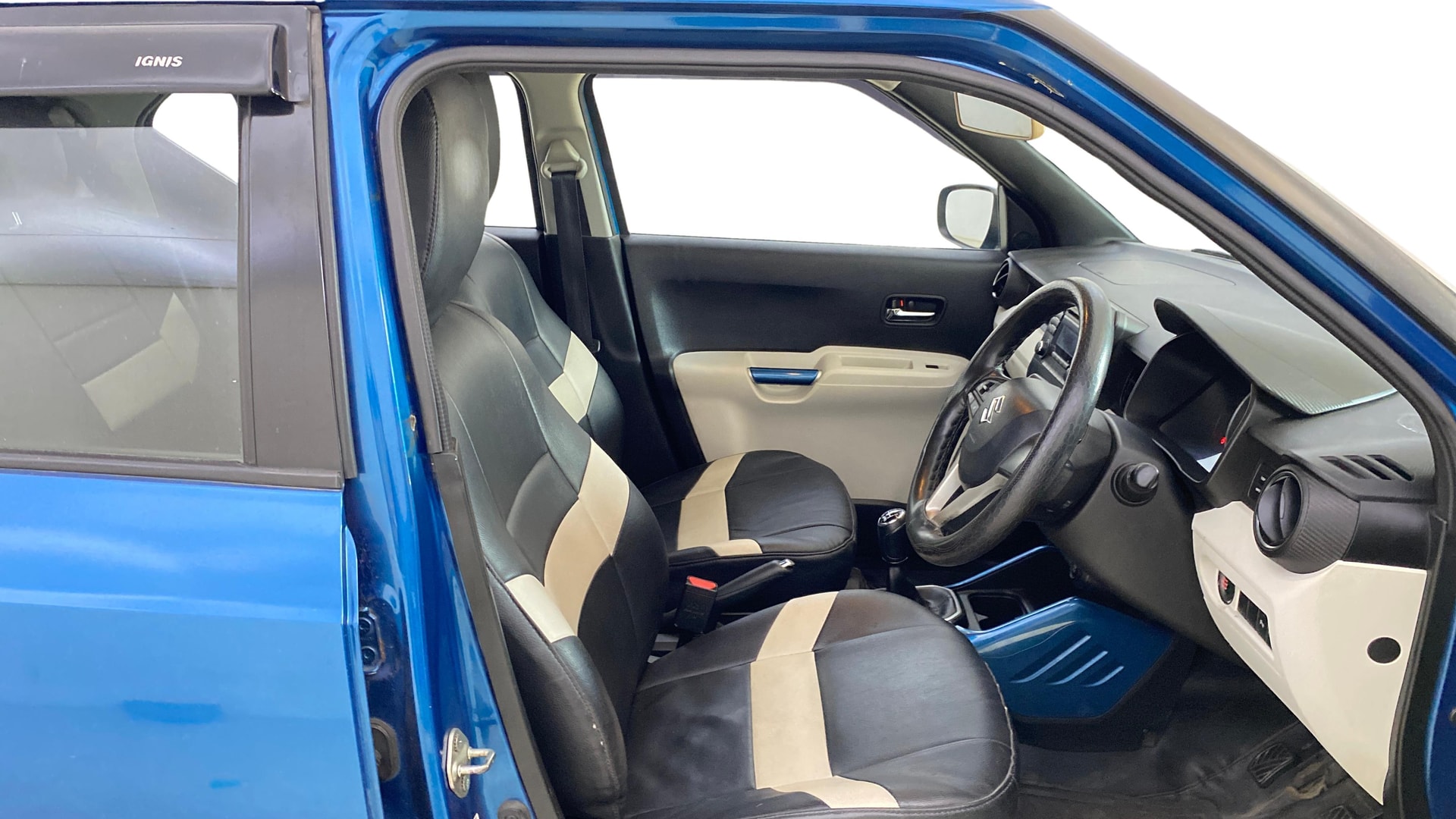 View 2017 Maruti Suzuki 1000 Base Variant Image 26 Used 2017 Maruti Suzuki 1000 Base Variant Image 26