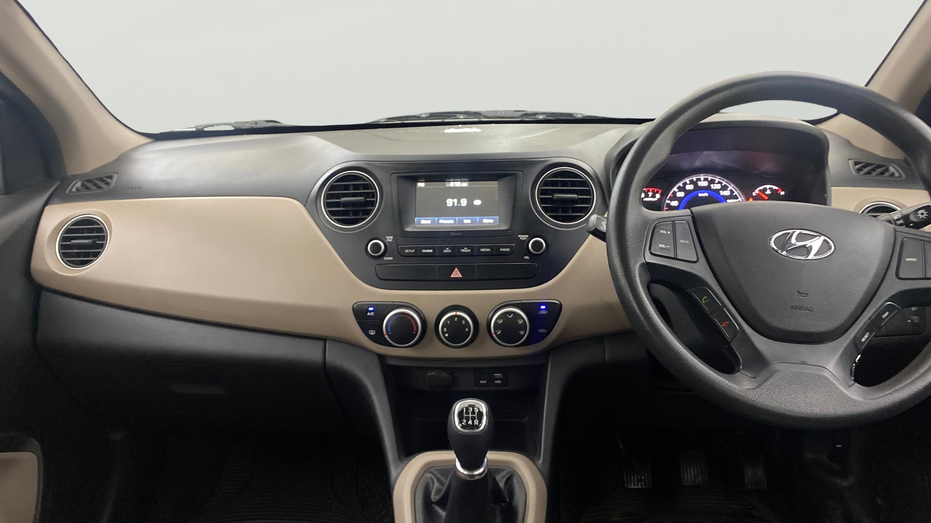 Used 2017 Hyundai Grand i10 Used 2017 Hyundai Grand i10