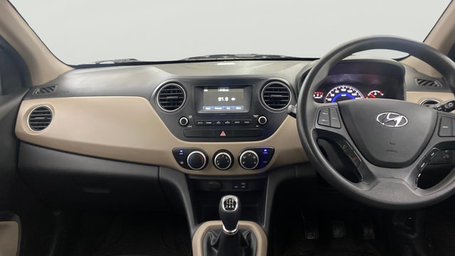 View Hyundai Grand i10 Image 17 Used Hyundai Grand i10 Image 17