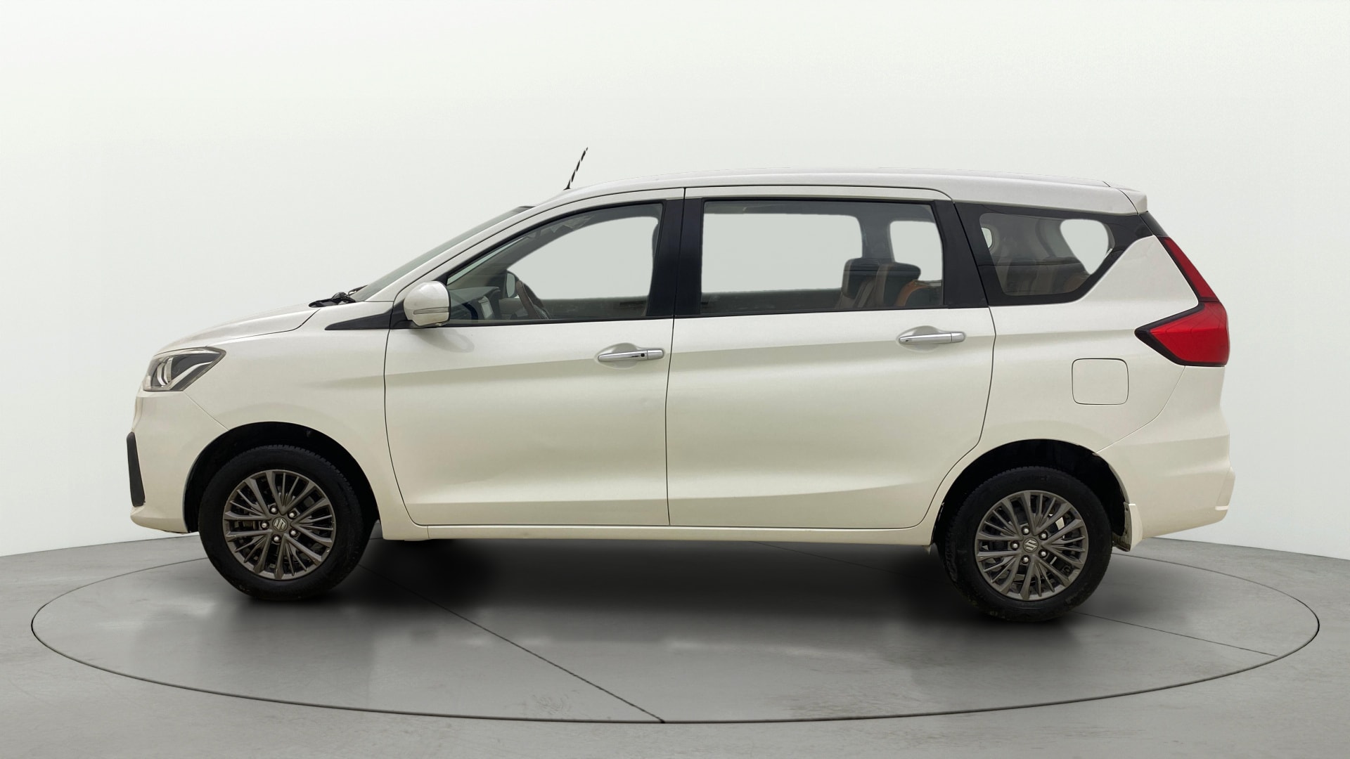View 2021 Maruti Suzuki 1000 Base Variant Image 27 Used 2021 Maruti Suzuki 1000 Base Variant Image 27
