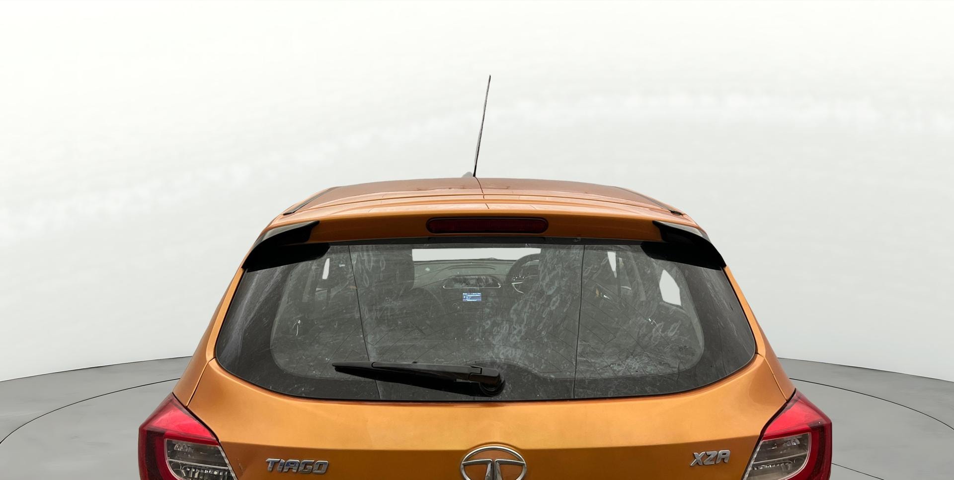 View 2018 Tata Tiago Revotorq XB Image 4 Used 2018 Tata Tiago Revotorq XB Image 4