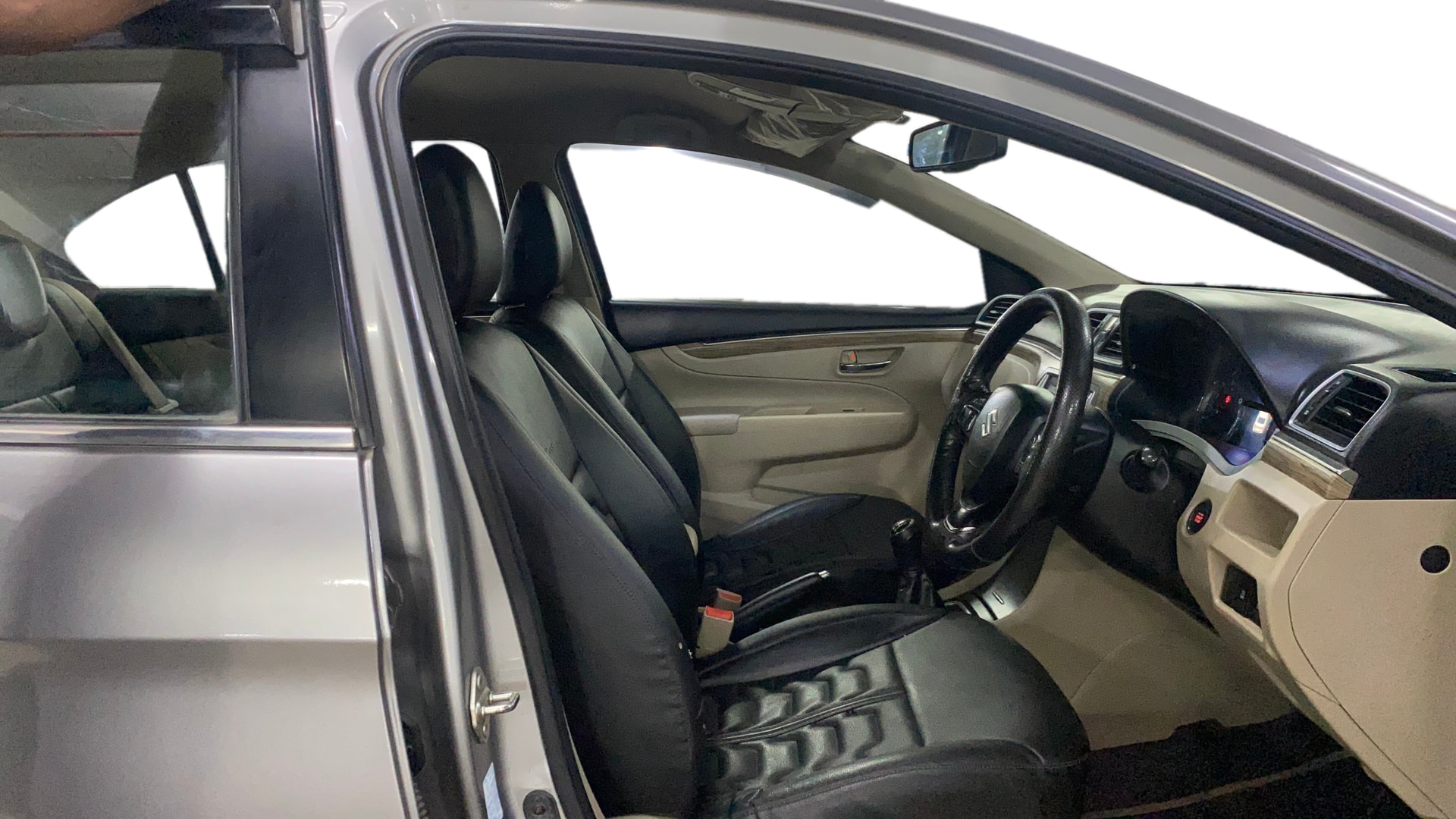 View 2019 Maruti Suzuki 1000 Base Variant Image 28 Used 2019 Maruti Suzuki 1000 Base Variant Image 28