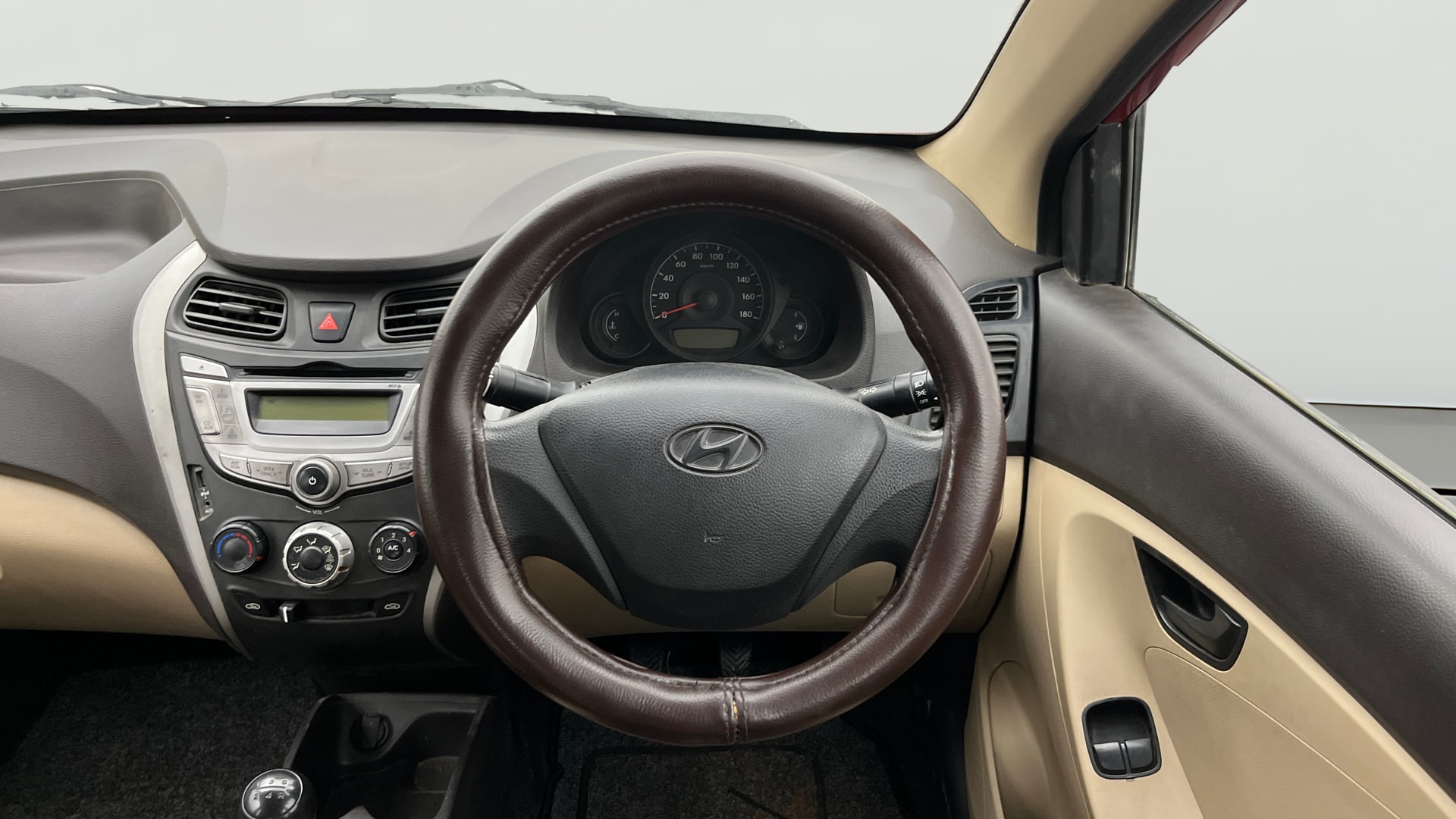 Used 2013 Hyundai EON Used 2013 Hyundai EON