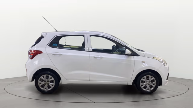 View Hyundai Grand i10 Image 8 Used Hyundai Grand i10 Image 8
