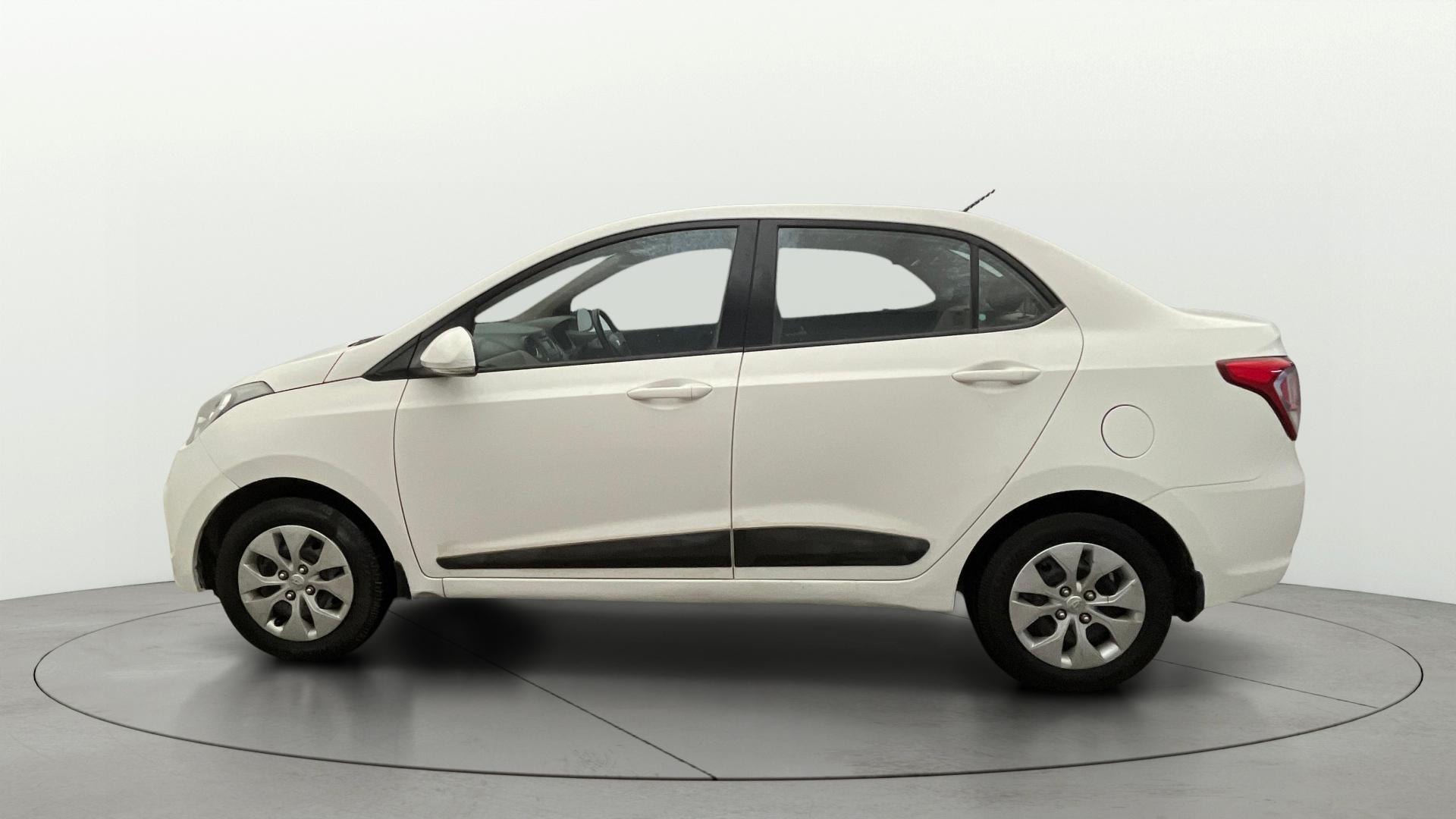 Used 2015 Hyundai Xcent Used 2015 Hyundai Xcent