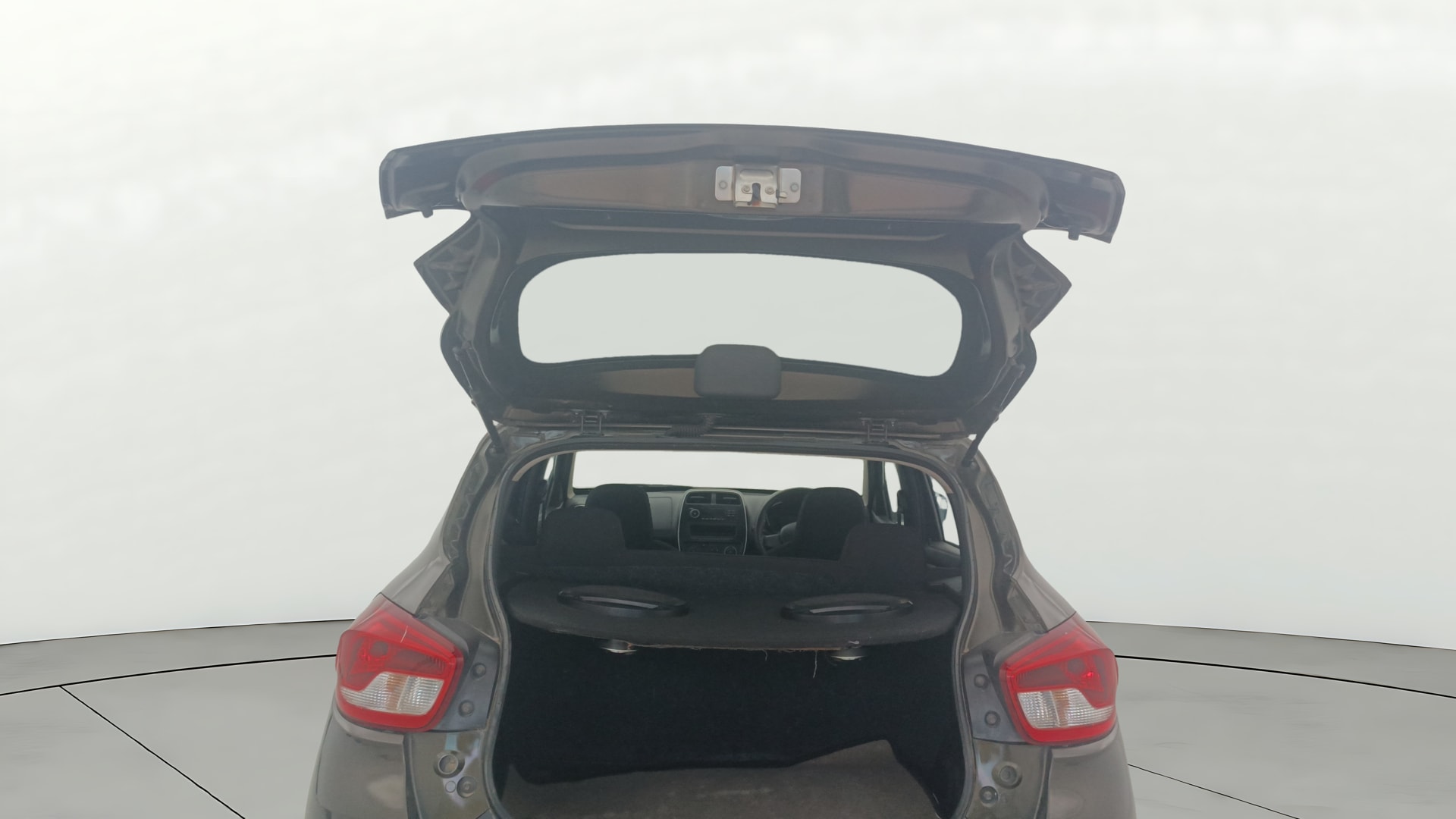 View 2017 Renault Kwid RXL 1.0 Image 29 Used 2017 Renault Kwid RXL 1.0 Image 29