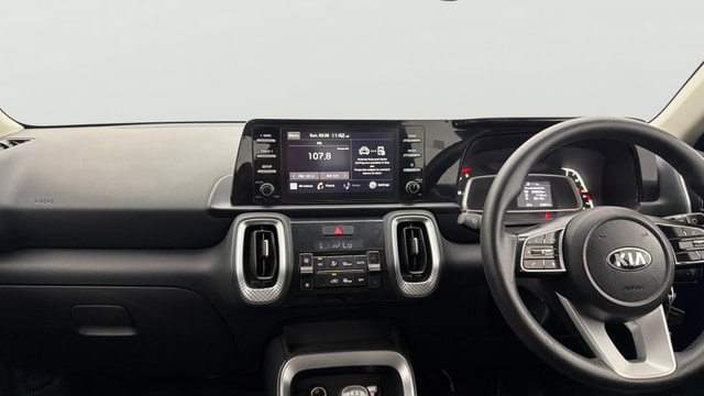 View Kia Sonet Image 17 Used Kia Sonet Image 17