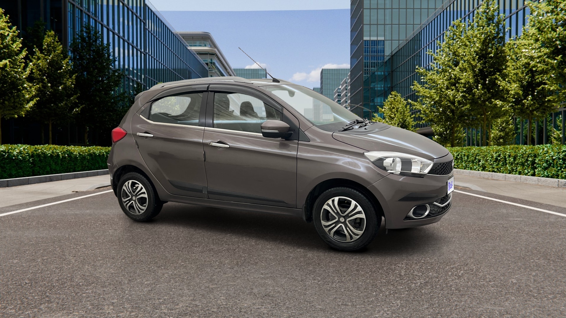 View 2019 Tata Tiago Revotorq XB Image 36 Used 2019 Tata Tiago Revotorq XB Image 36