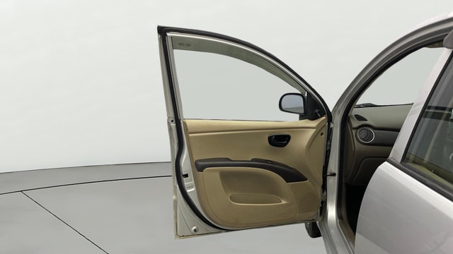 View Hyundai i10 Image 35 Used Hyundai i10 Image 35