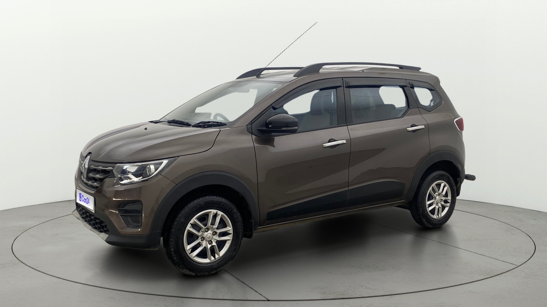 View 2024 Renault Triber RXT Image 36 Used 2024 Renault Triber RXT Image 36