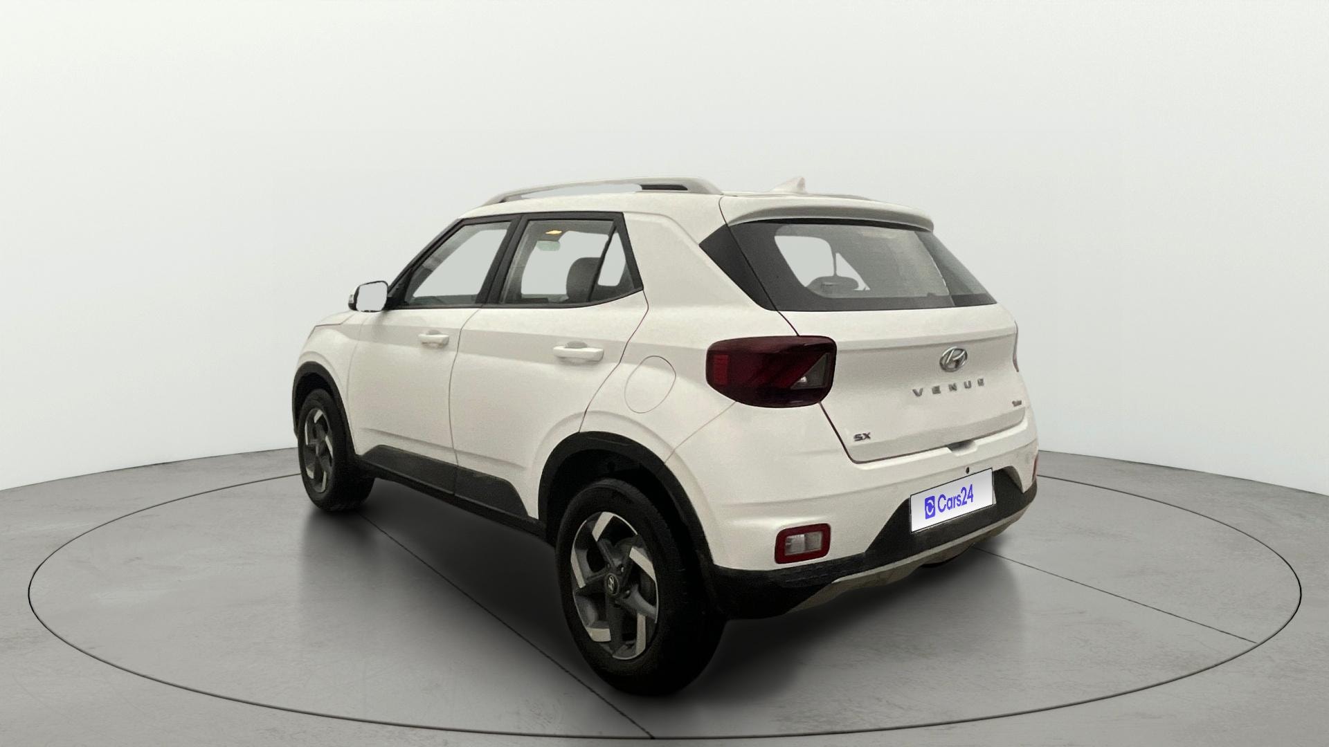 View 2019 Hyundai Venue SX 1.0 Petrol Image 2 Used 2019 Hyundai Venue SX 1.0 Petrol Image 2