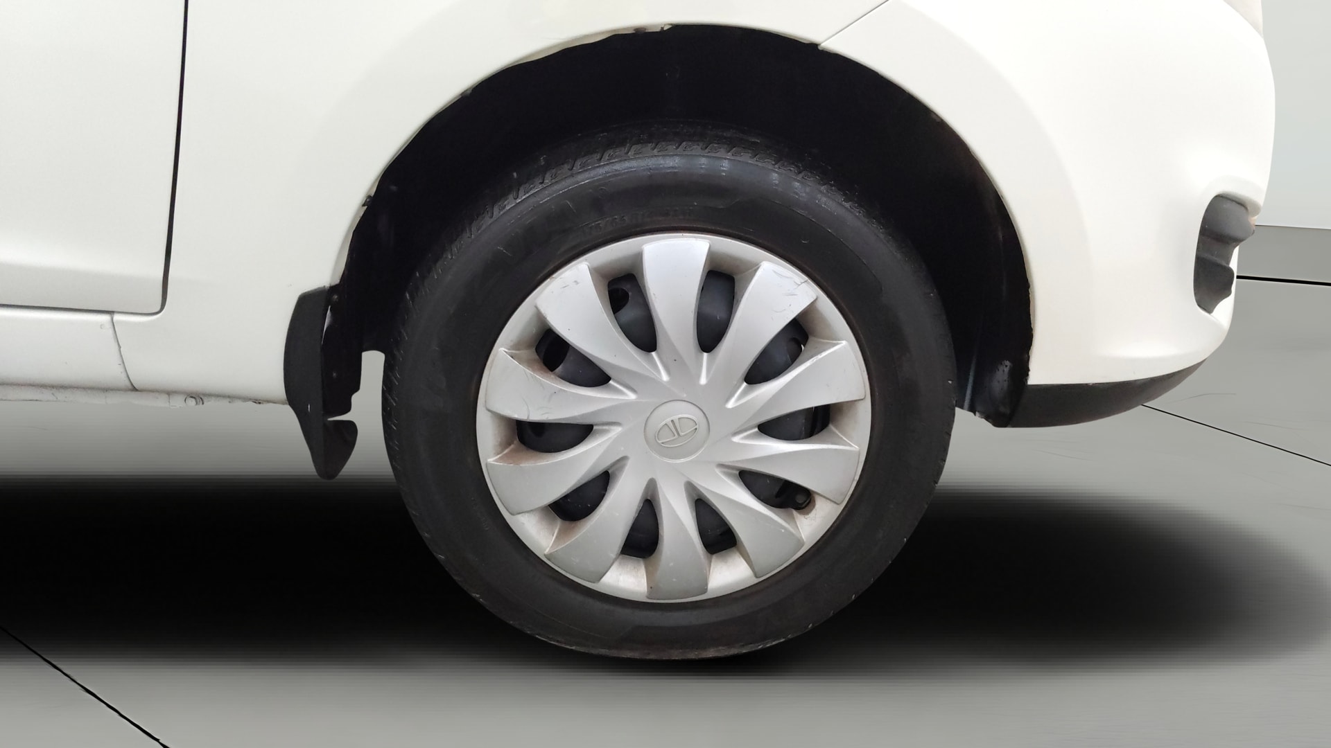 View 2020 Tata Zest XM Petrol Image 39 Used 2020 Tata Zest XM Petrol Image 39