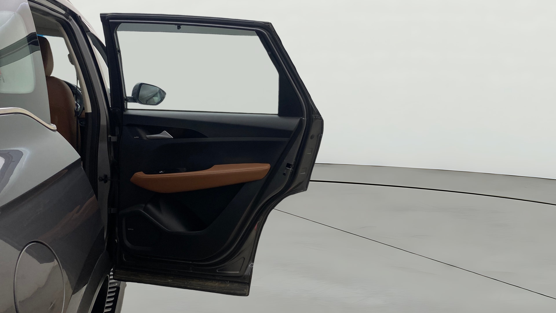 View 2021 MG Hector Plus Sharp Turbo 6 Seater Diesel Image 6 Used 2021 MG Hector Plus Sharp Turbo 6 Seater Diesel Image 6