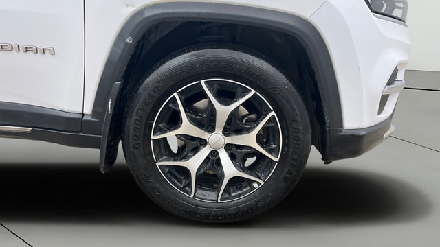 View Jeep Meridian Image 42 Used Jeep Meridian Image 42