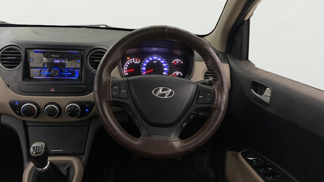 View Hyundai Xcent Image 20 Used Hyundai Xcent Image 20