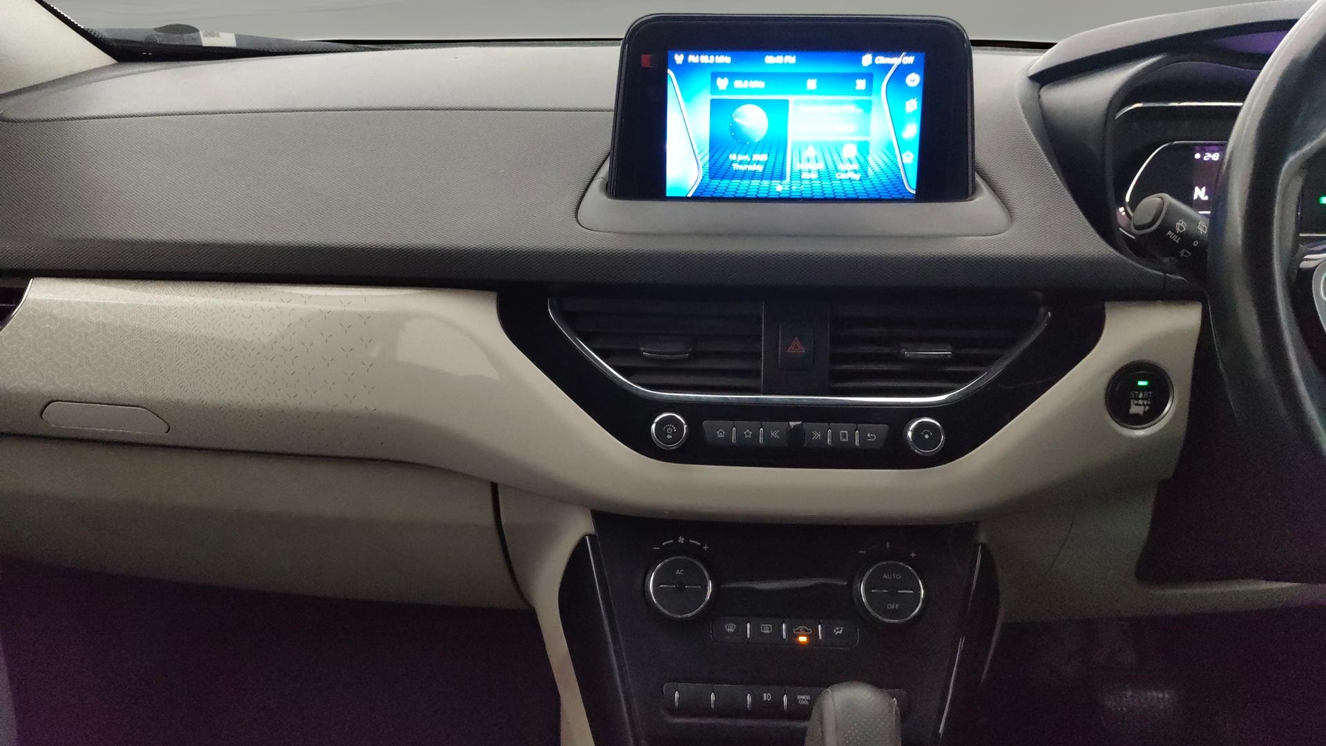 View 2021 Tata Nexon Revotorq XZA Plus (O) AMT Image 33 Used 2021 Tata Nexon Revotorq XZA Plus (O) AMT Image 33