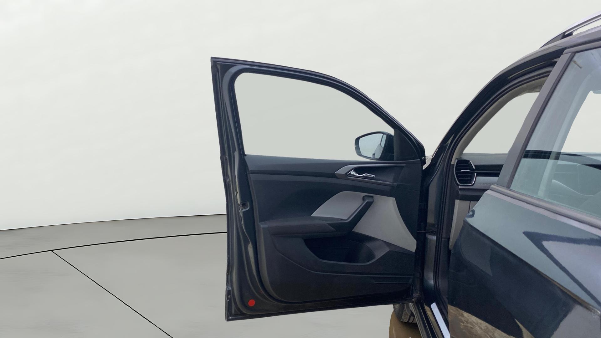 View 2021 Skoda Kushaq Ambition 1.0 TSI MT Image 38 Used 2021 Skoda Kushaq Ambition 1.0 TSI MT Image 38