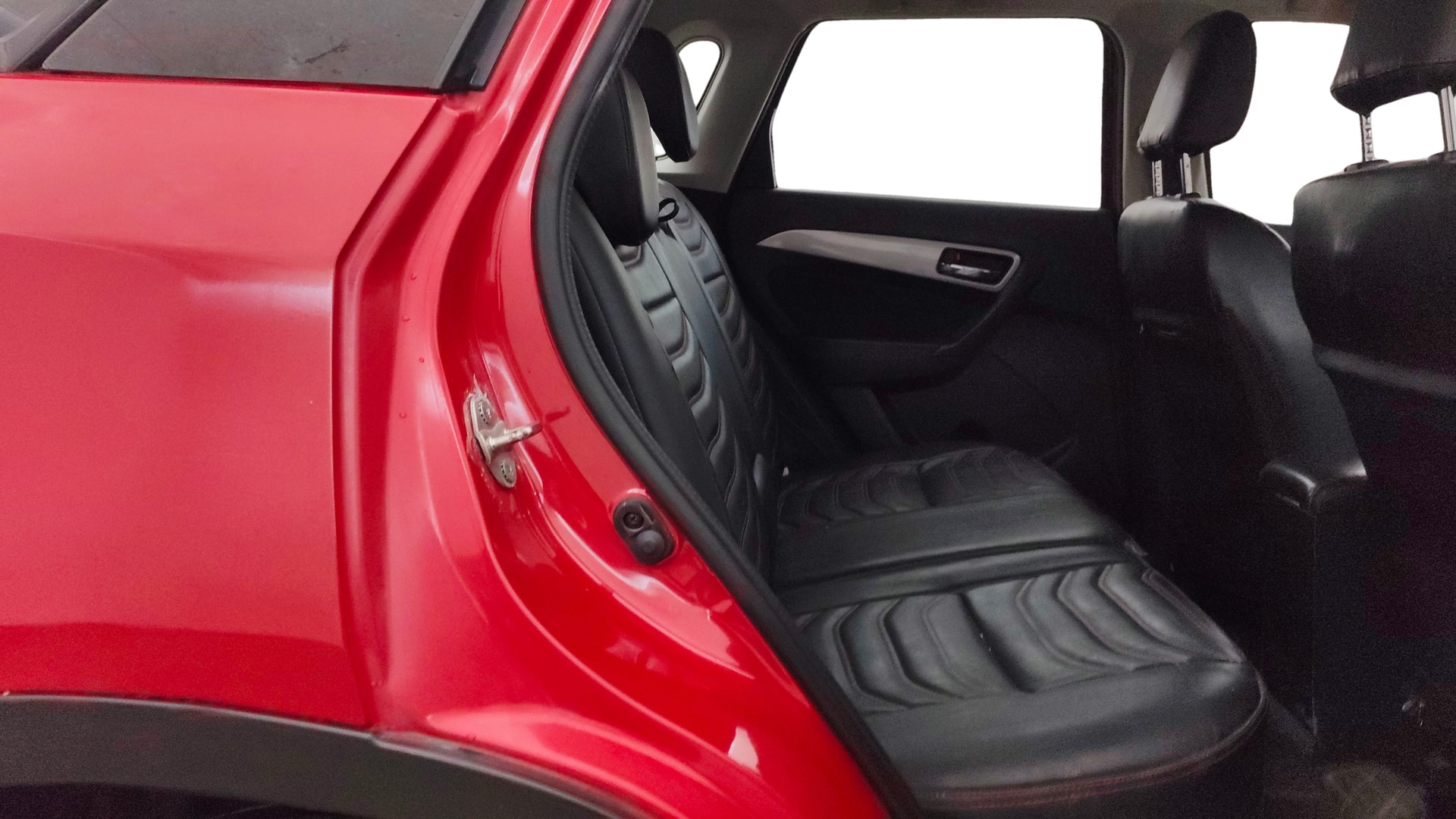 View 2022 Maruti Suzuki 1000 Base Variant Image 30 Used 2022 Maruti Suzuki 1000 Base Variant Image 30